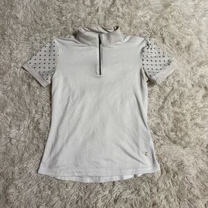Women’s Size 6 White Horze Short Sleeve Horseback Riding Sunshirt. Good Cond.